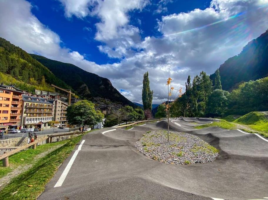 Iconic - A Pie De Pistas En 1 Minuto - Terraza Con Vistas Al Valle Arinsal - Parking Gratis L By Bonesvacances ภายนอก รูปภาพ